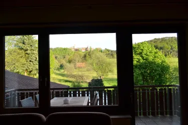 Ihr Ausblick zur Burg Altdahn