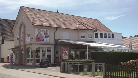 Cafe Eisheisel (© Tourist Information Dahner Felsenland)
