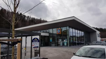 Eingang Aldi Süd (© Anette Lang)
