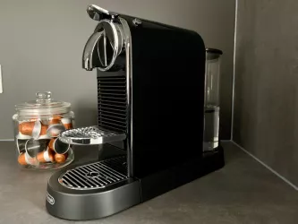 KÜCHE NESPRESSO KAFFEEMASCHINE
