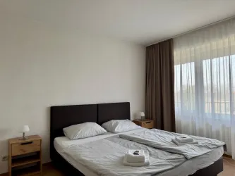 2.OG Standard-Zimmer mit Balkon und Miniküche