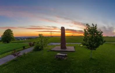 Monolith Donsieders im Sonnenaufgang