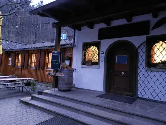 Deidesheimer Hütte abends
