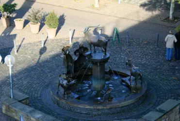 Geißbockbrunnen Deidesheim 2