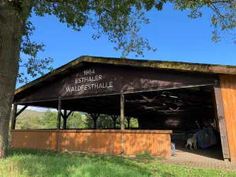 Waldfesthalle Esthal