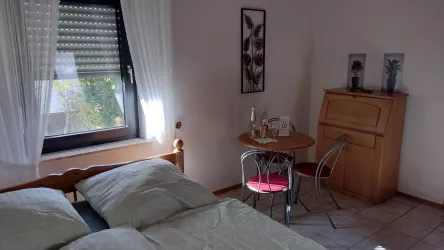 Schlafzimmer 2