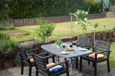 Terrasse Blick in den Garten