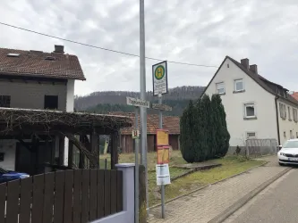 Bushaltestelle Petersbächel Vogesenstraße (© Adrian Stilgenbauer)