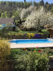 Pool (© Thomas Ries)