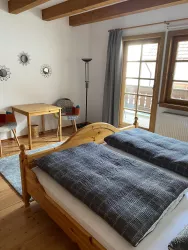 Schlafzimmer Fuchsbau (© Gästehaus Winzerhof Bader)