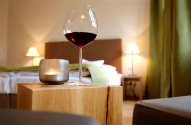 Doppelzimmer - Beispiel 1 (© Weinhaus Henninger)