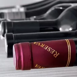 Weinflaschen (© Weingut Koch)