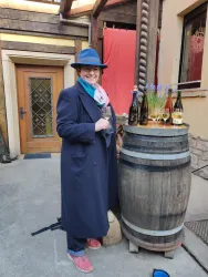 dominique-bei-winterzeit-im-rebenmeer