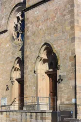 ... hat schöne Architektur zu bieten.