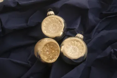 Weihnachtskugeln (© Elke Metzger)