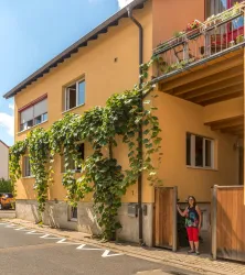 Weiherweg 1 im Sommer