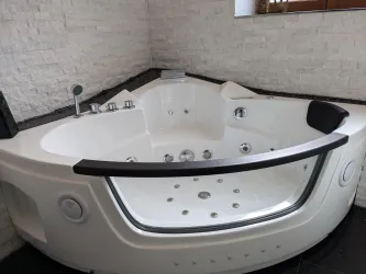 WhatsApp Image 2025-10-08 at 11.49.48 (2)