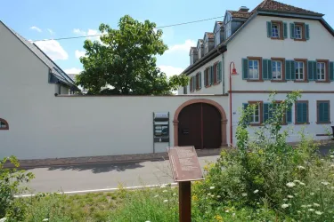 Künstlerhaus m Gedicht