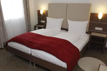 Wohlfühl-Doppelzimmer (© Hotel Pfälzer Hof)