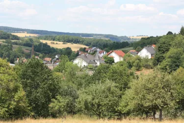 Haus und Umgebung