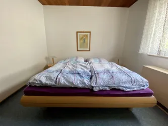 Schlafzimmer Ferienwohnung Rödelstal quer (3)
