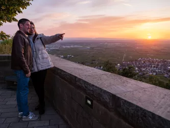 Sonnenaufgang auf dem Hambacher Schloss