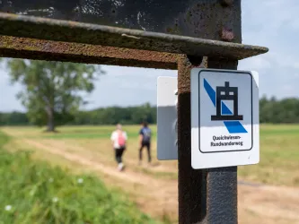 Queichwiesen-Rundwanderweg bei Bellheim