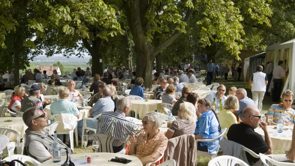 Schönstes Weinfest 2005: Herxheim am Berg - Wein & Sektsymposium