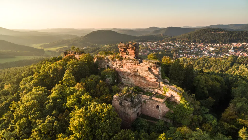 Burgruine Drachenfels bei Busenberg