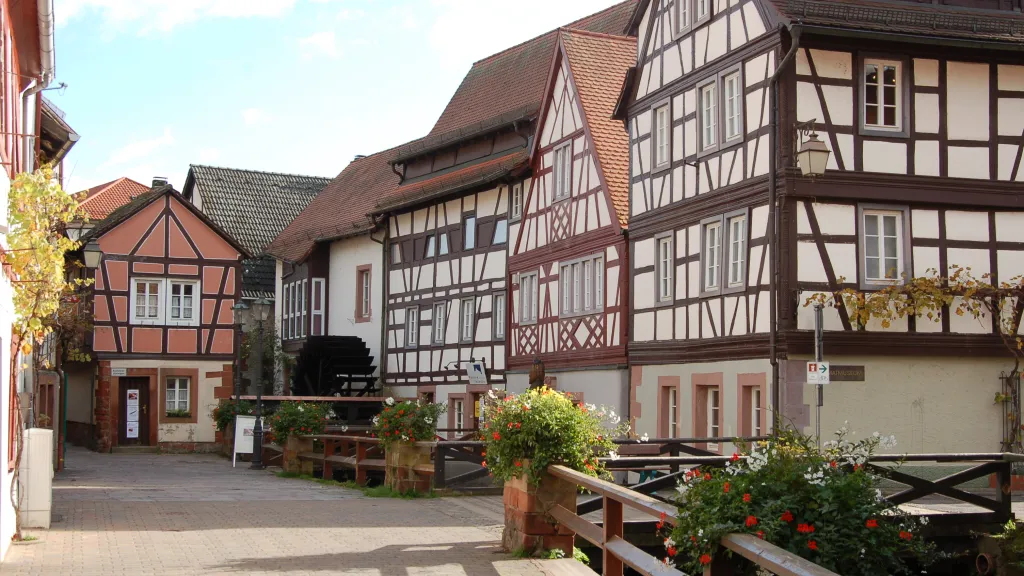 Außenansicht des Museum unterm Trifels 