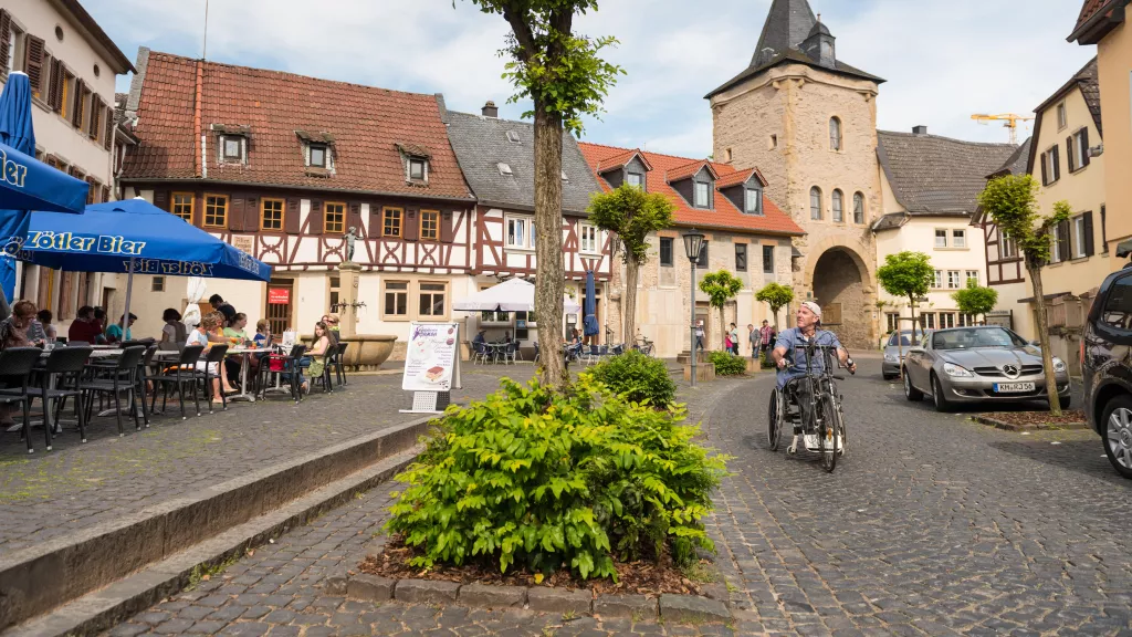 Mit dem Handbike durch Meisenheim