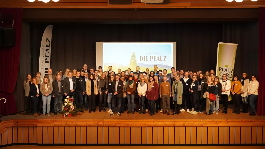 Teilnehmende beim 2. Tourismustag Pfalz am 14.12.2023 in Maikammer