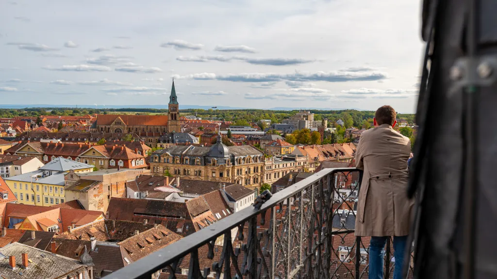 Ausblick aus der Türmerwohnung der Stiftskirche Landau