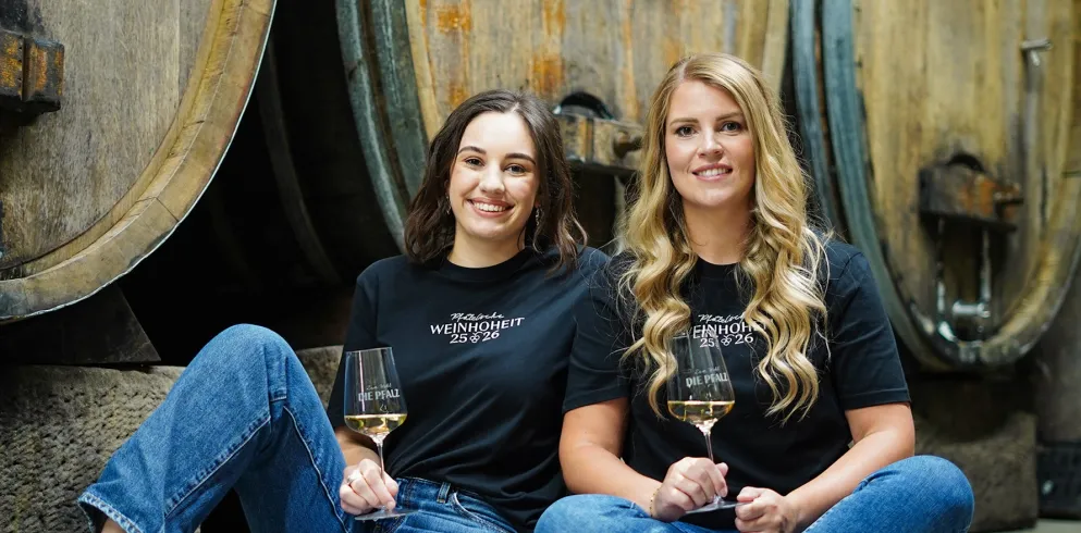 Kandidatinnen v.l.n.r Anna Antonia Cölsch und Susanna Singer