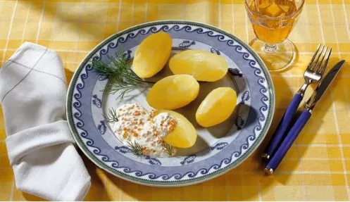Pfälzer Grumbeere mit Kaviar und Crème fraîche