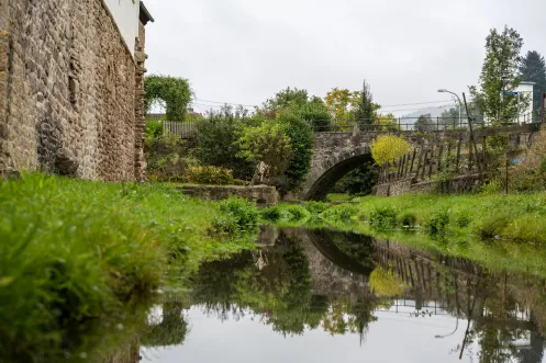 Wassergraben der Wasserburg