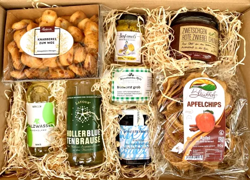 Pfalz Box Wandermenü mit 8 regionalen Produkten