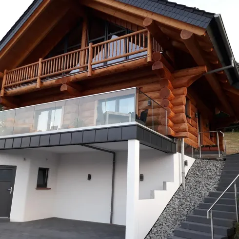 Blockhaus Berg-Kristall (© Fam. Mang) Blockhaus Berg-Kristall (© Fam. Mang)