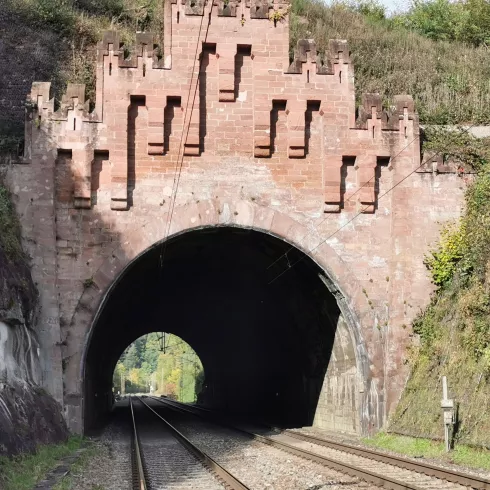Eisenkeil Tunnel bei Weidenthal Eisenkeil Tunnel bei Weidenthal