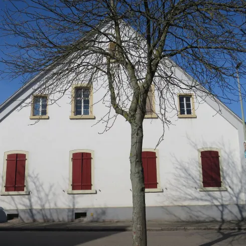 Hausfront Straßenseite