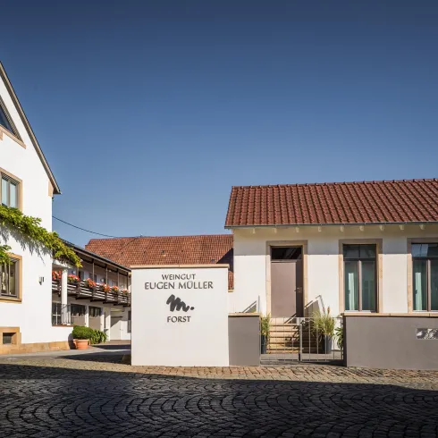 Weingut Eugen Müller_Außenansicht