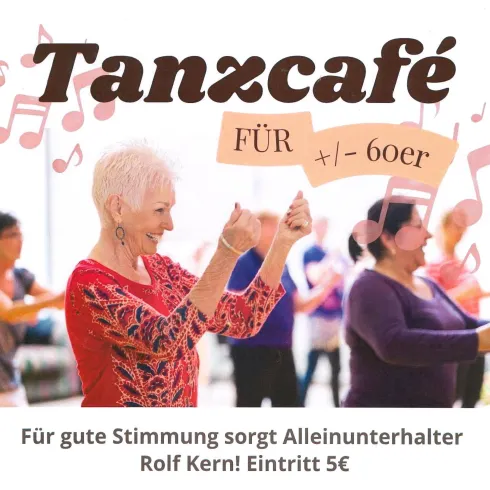 Ein fröhliches Tanzcafé für Menschen über 60. Teilnehmer tanzen und genießen die Musik in geselliger Runde.