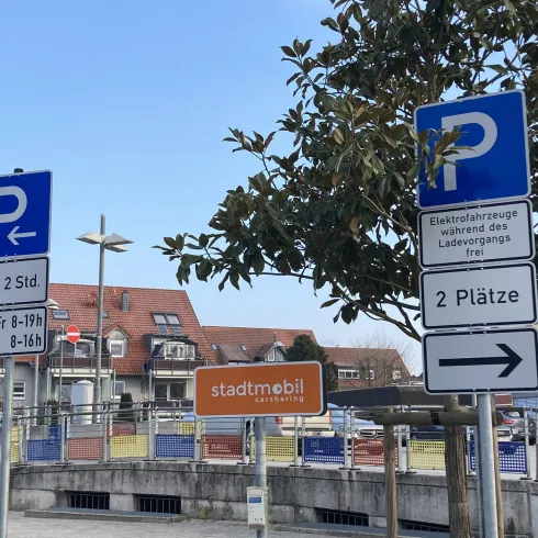 Parkplätze Stadtmobil an der VG 1