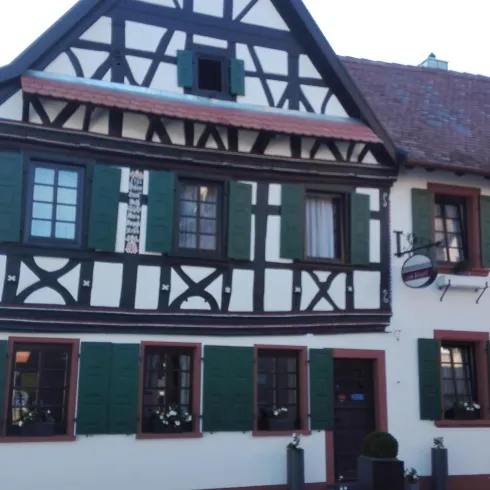 Hotel Zum Roessel, Kandel