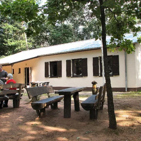 Waldhaus Pfälzerwald-Verein Otterbach (© Tourist-Info Otterbach-Otterberg)