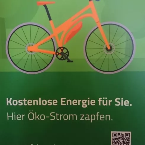E-Bike Ladestation (© Nicola Hoffelder, Landau-Land)