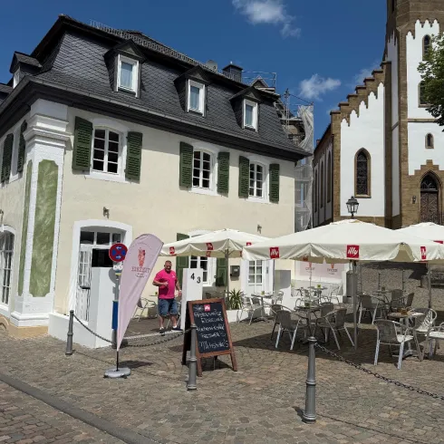 Eiscafe Eiszeit Aussenansicht