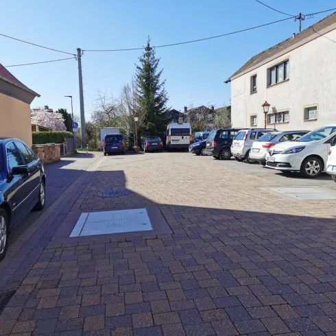 Parkplatz St.-Martiner-Straße (© Büro für Tourismus Maikammer)