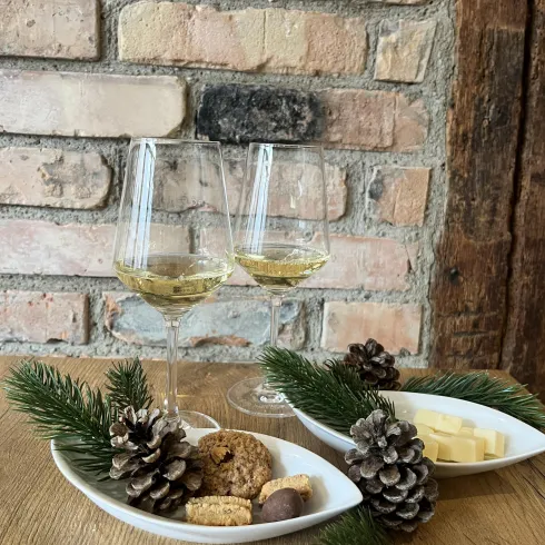 Genuss- Käse, Wein und weihanchtliche Genüsse (© Touristinformation Maikammer)