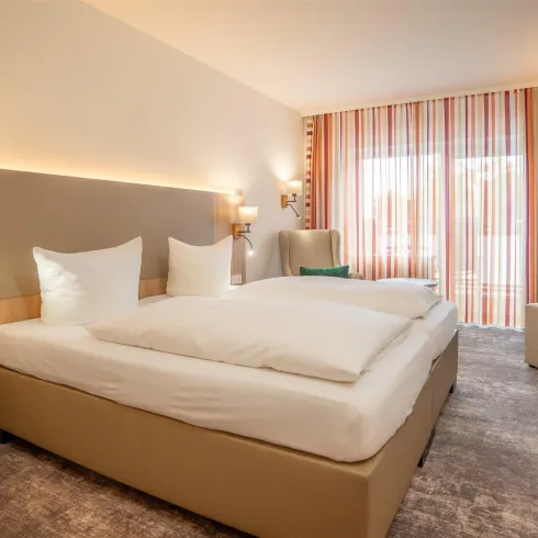 Doppelzimmer Komfort Plus 3_Waldhotel_Eisenberg_20 Doppelzimmer Komfort Plus 3_Waldhotel_Eisenberg_20